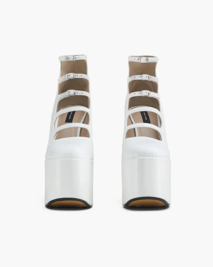 Botines Kiki con relieve de cocodrilo