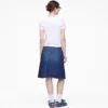 Camiseta ajustada con logotipo Daisy