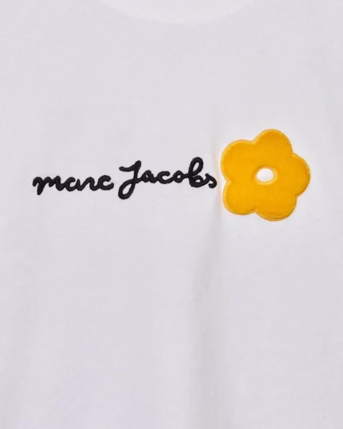 Camiseta ajustada con logotipo Daisy