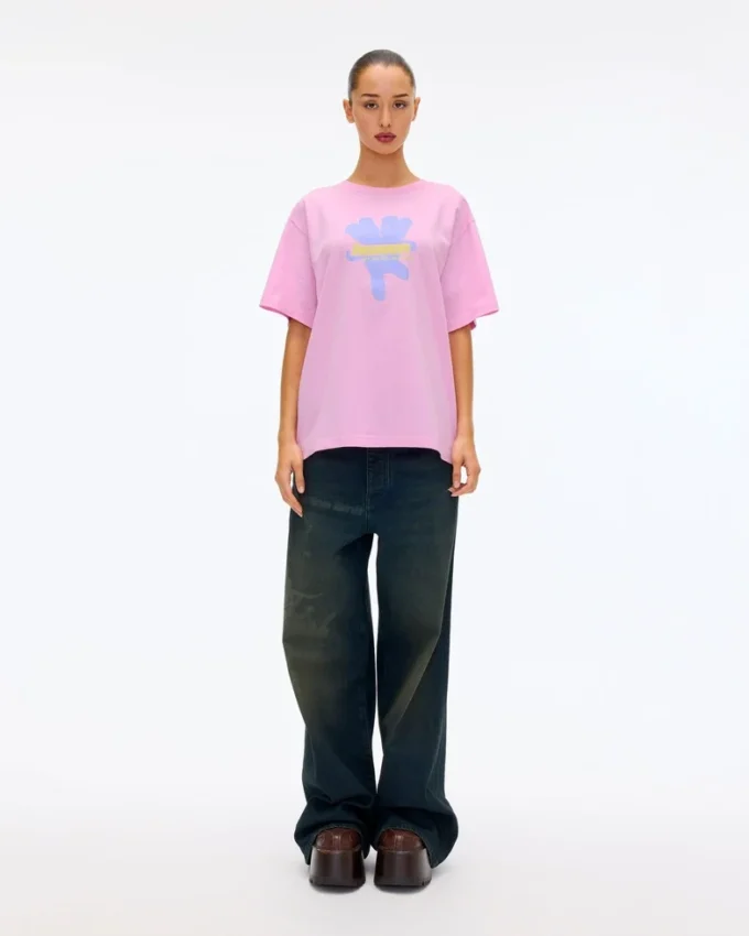 Camiseta con el logotipo Heaven