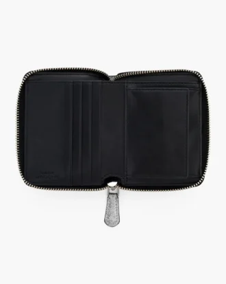 Cartera compacta y elegante para el día a día con revestimiento brillante