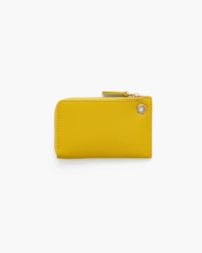 Cartera con cremallera superior y charms