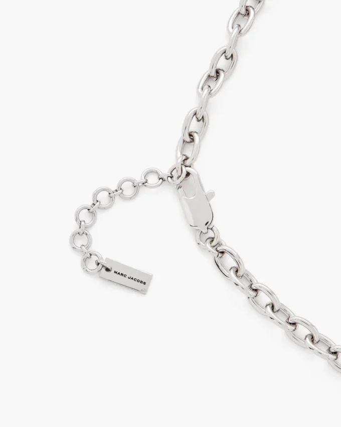 Collar llamativo con charm adhesivo