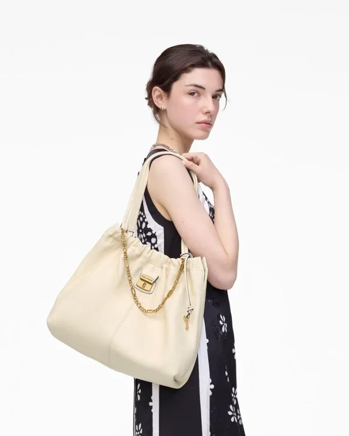 El bolso Cristina