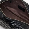El bolso doble de cuero acolchado El bolso doble de cuero acolchado