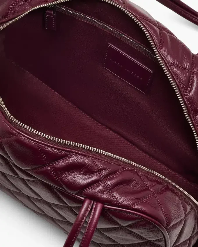 El bolso doble de cuero acolchado El bolso doble de cuero acolchado