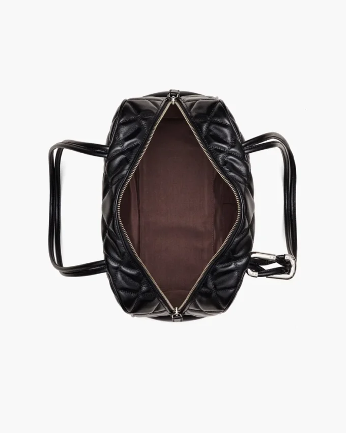 El bolso doble de cuero acolchado El bolso doble de cuero acolchado