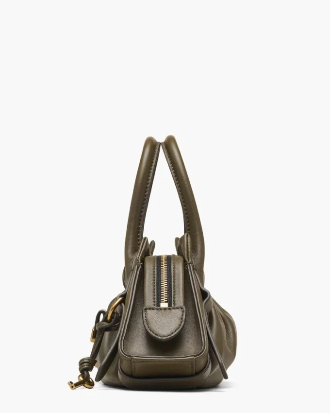 El bolso pequeño Cristina