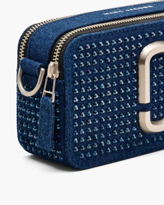 El bolso The Snapshot de denim con cristales El bolso The Snapshot de denim con cristales