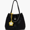 El charm para bolso Daisy Mirror
