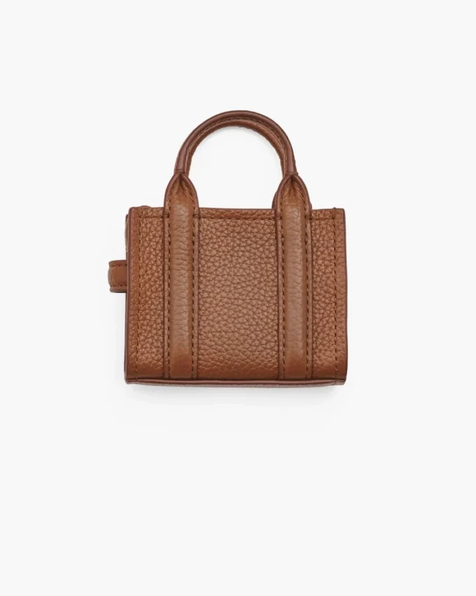 El charm para bolso Nano Tote Bag