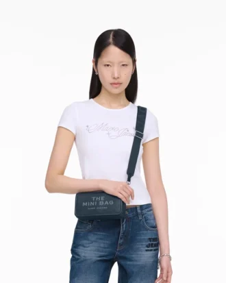 El mini bolso de cuero
