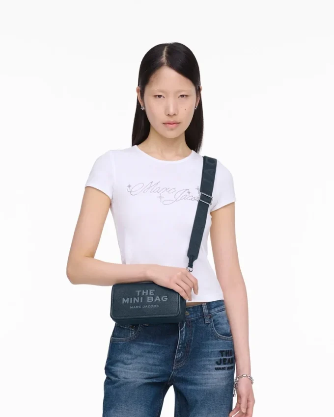 El mini bolso de cuero