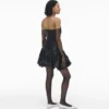 El vestido burbuja de cuero