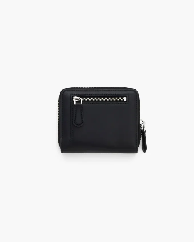 La cartera compacta y delgada para el día a día
