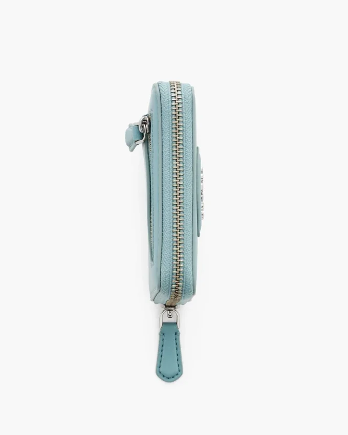 La cartera compacta y delgada para el día a día