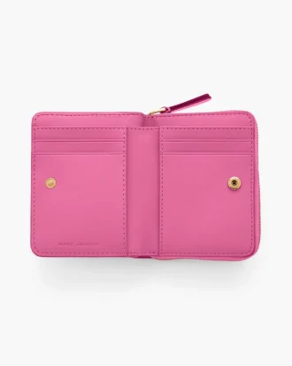 La mini cartera compacta de cuero