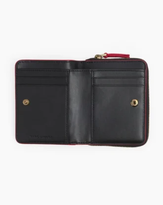 La mini cartera compacta de cuero