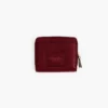 La mini cartera compacta de cuero