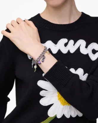 La pulsera con charms Dollhouse