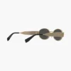 Las gafas de sol redondas con logotipo clásico
