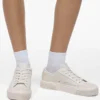 Las zapatillas de cuero
