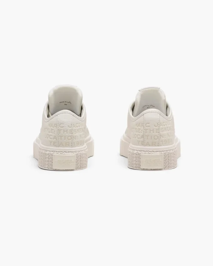 Las zapatillas de cuero
