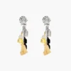 Pendientes con mini charm icónico