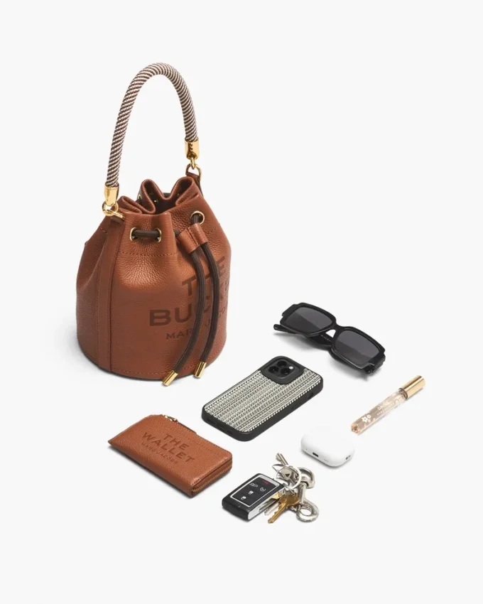 The Bucket Bag de cuero The Bucket Bag de cuero