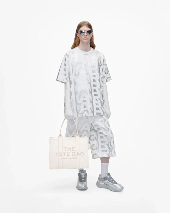 The large leather Tote Bag