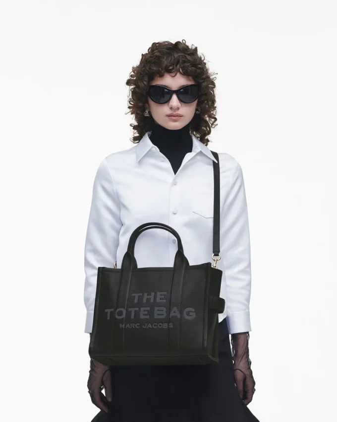 The medium Tote Bag of leather