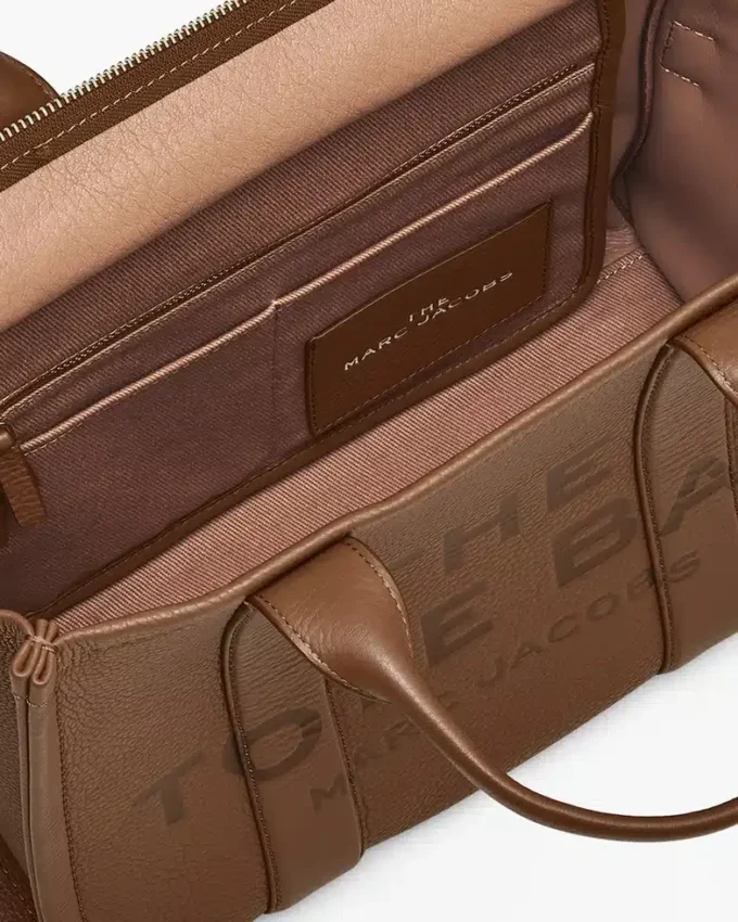 The medium Tote Bag of leather