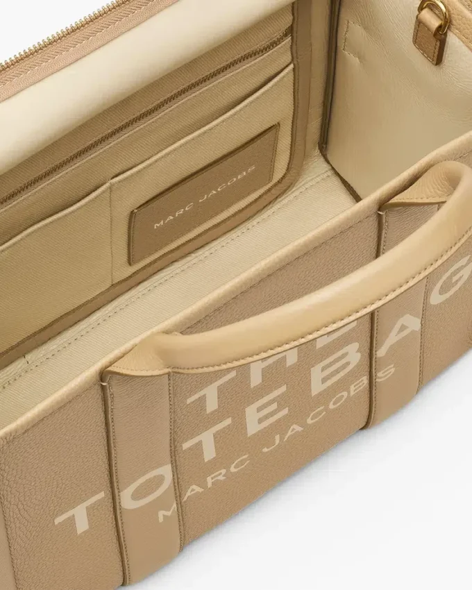 The medium Tote Bag of leather