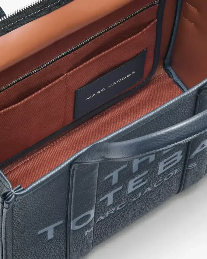 The medium Tote Bag of leather