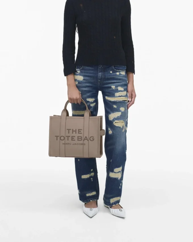 The medium Tote Bag of leather