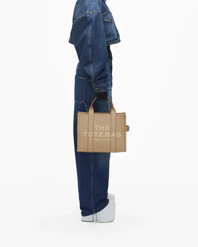 The medium Tote Bag of leather