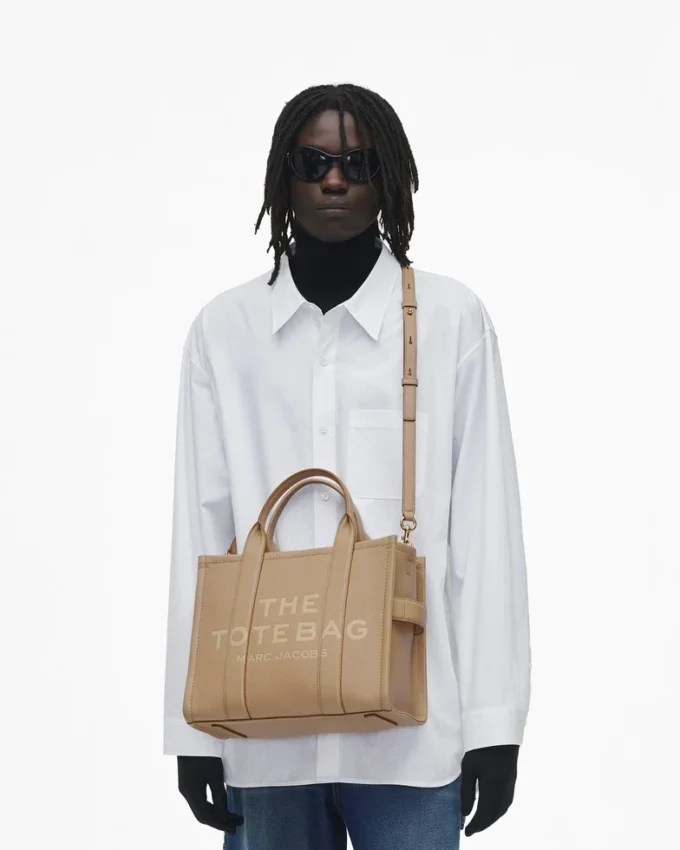 The medium Tote Bag of leather