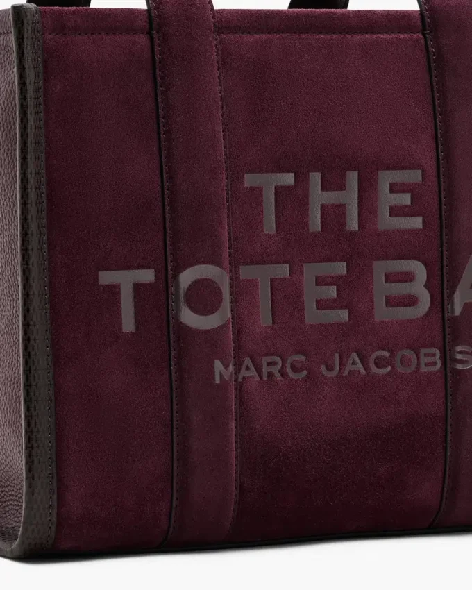 The Medium Tote Bag of suede