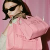 The Tote Bag cruzado de cuero