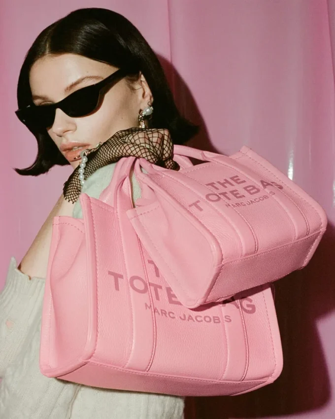 The Tote Bag cruzado de cuero