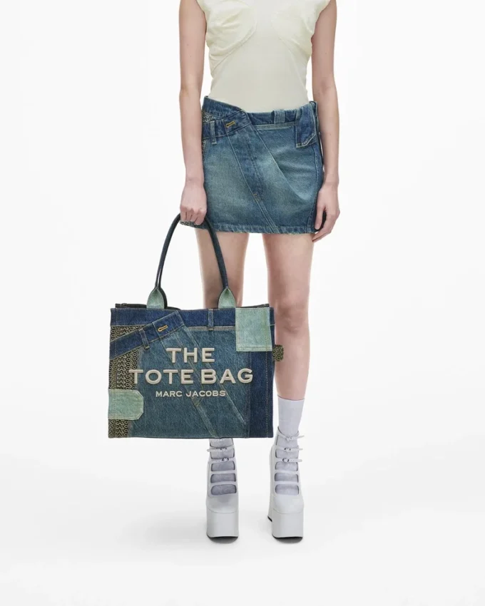 The Tote Bag grande de denim deconstruido